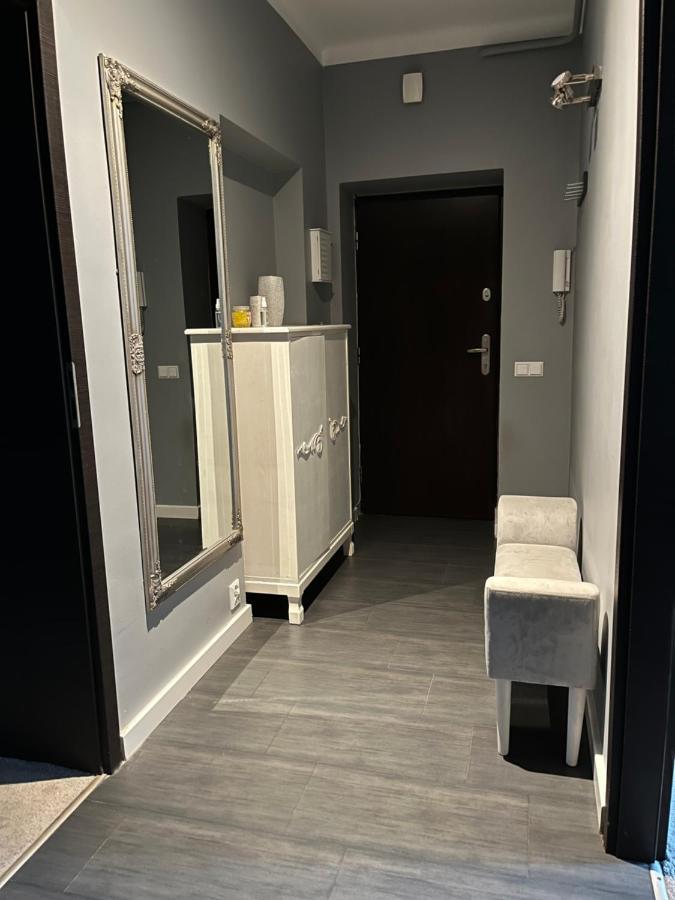Luxury Apartaments Klimatyzacja 4 Radom Exteriör bild